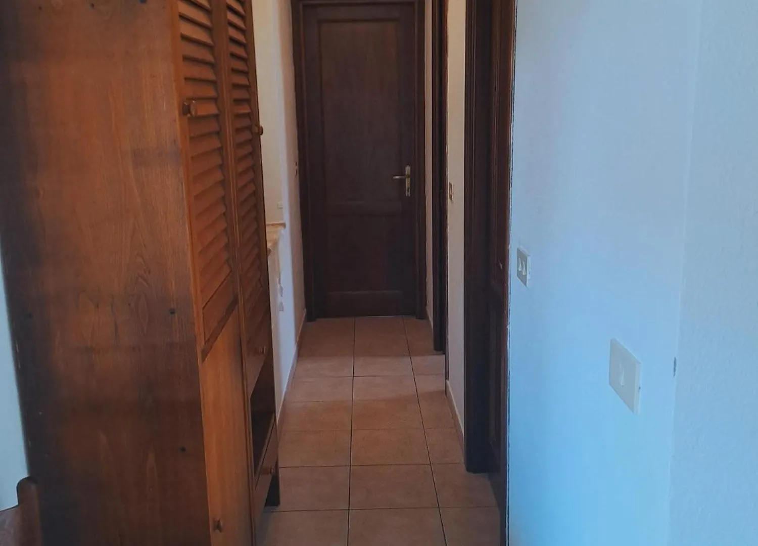 Nino Apartment بالاو